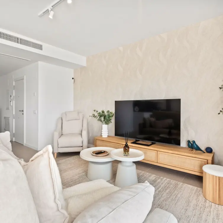 Alquiler a largo plazo de apartamento en planta baja en Bel Air