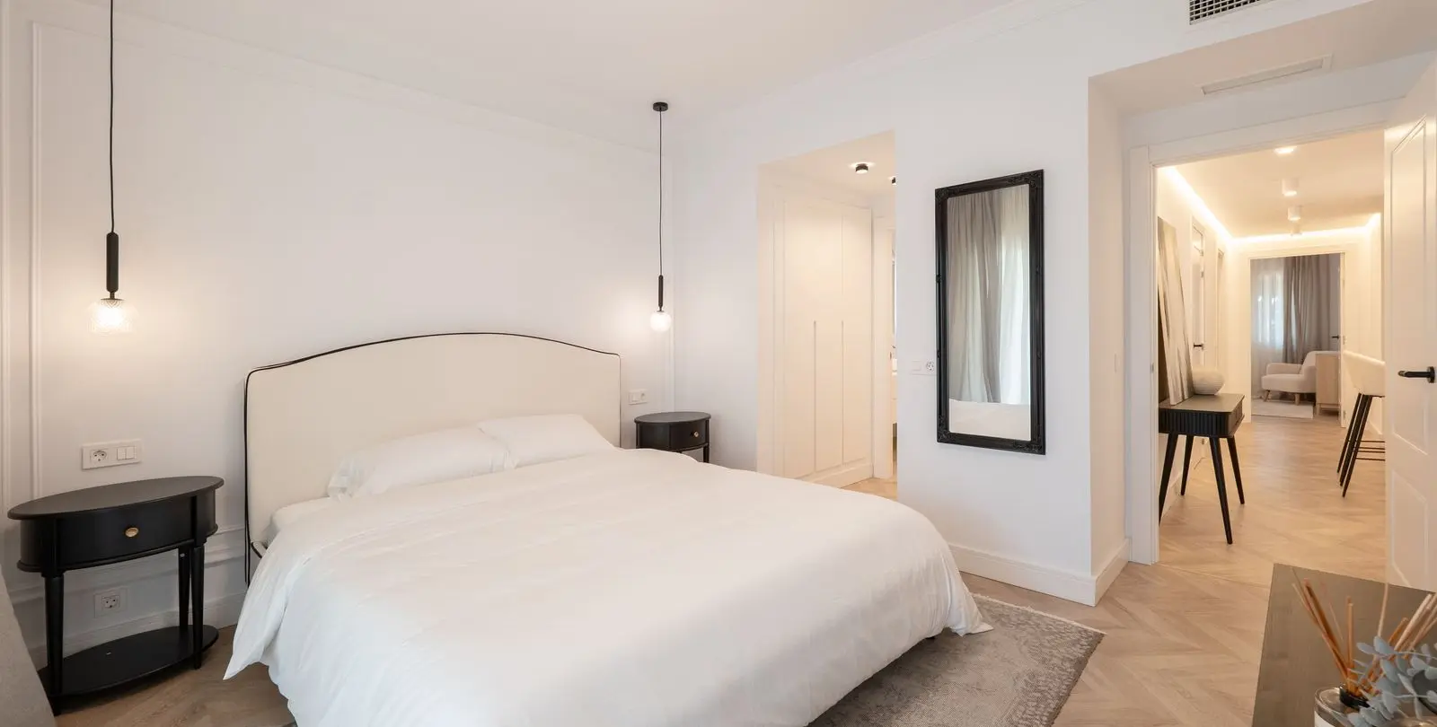 Venta de apartamento en planta baja en Estepona 5