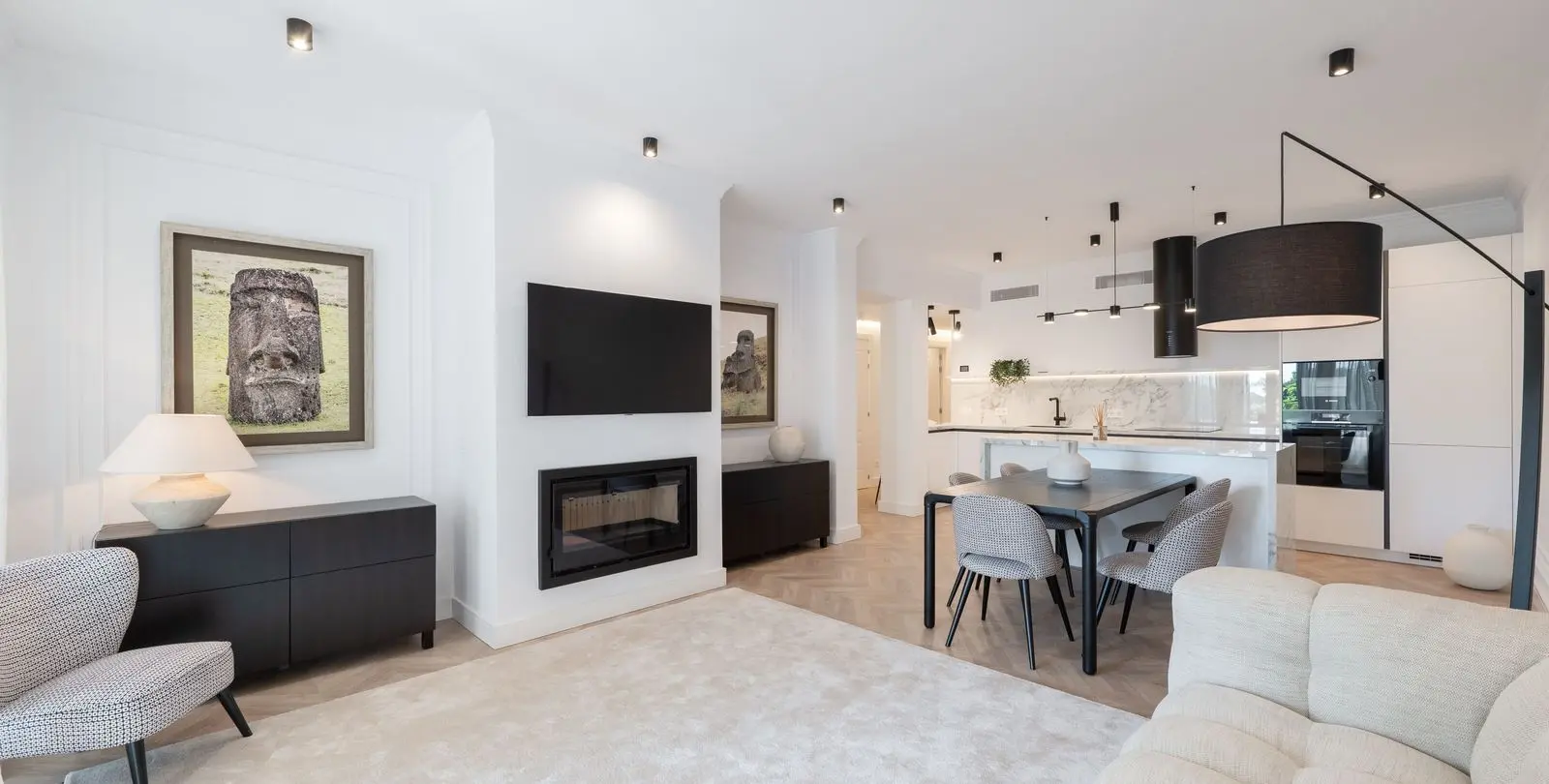 Venta de apartamento en planta baja en Estepona 16