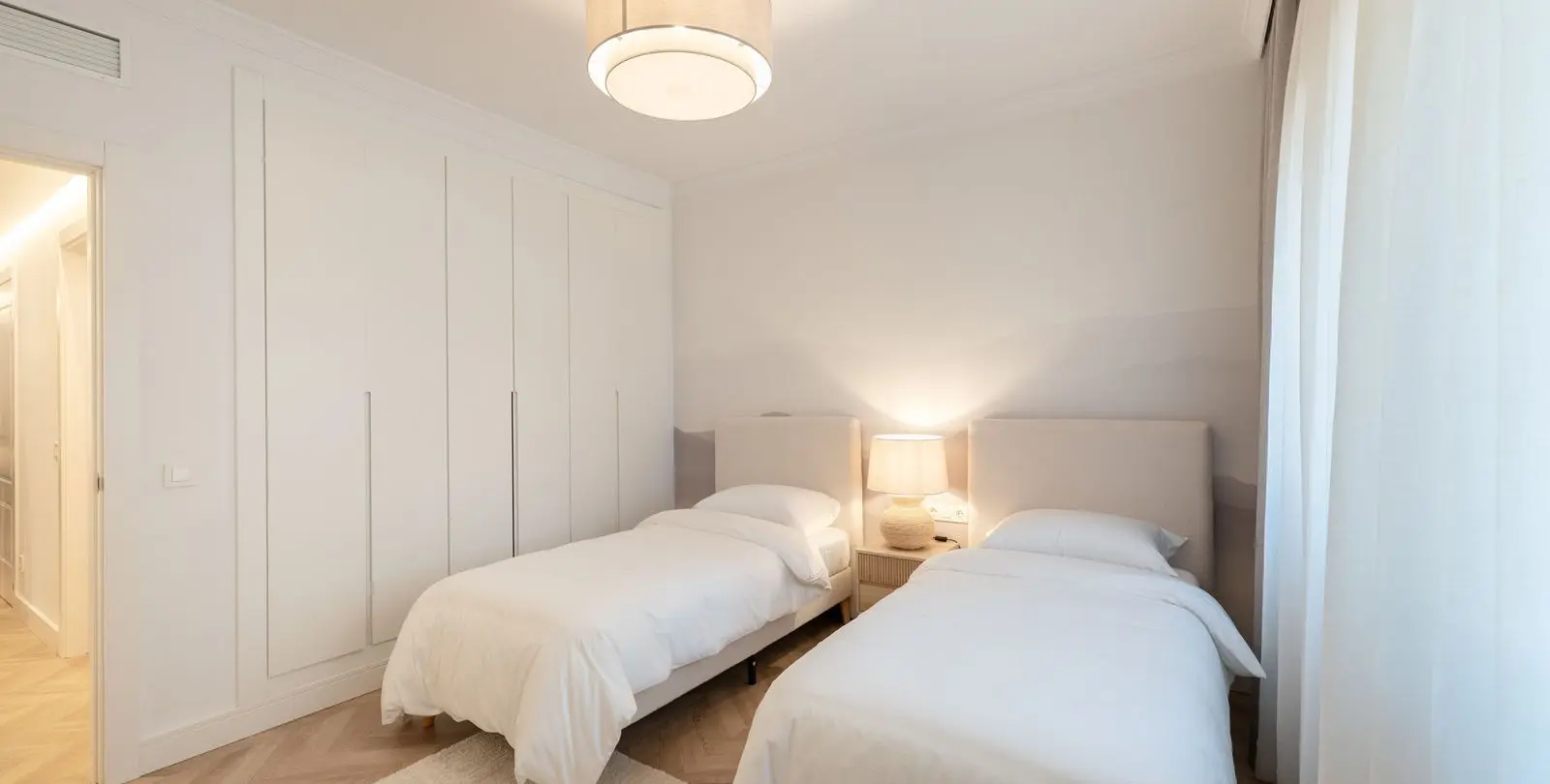 Venta de apartamento en planta baja en Estepona 22
