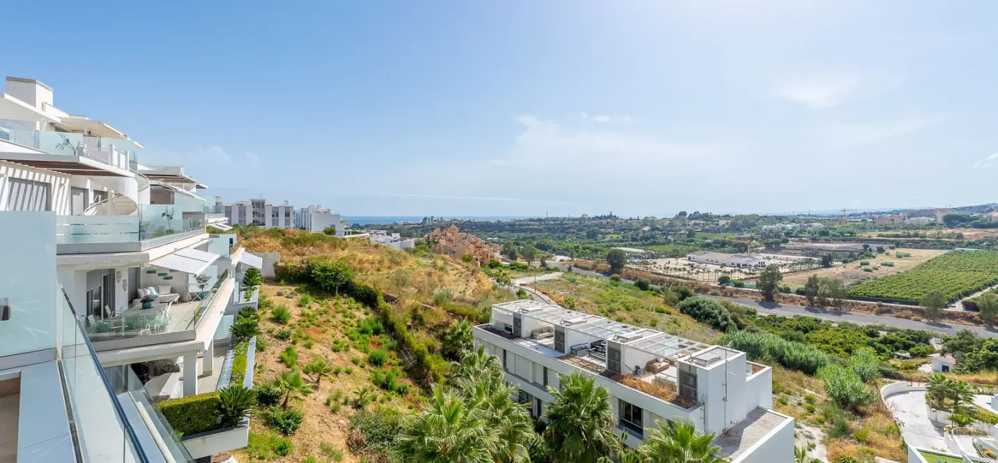 Sale of penthouse in Cancelada 0