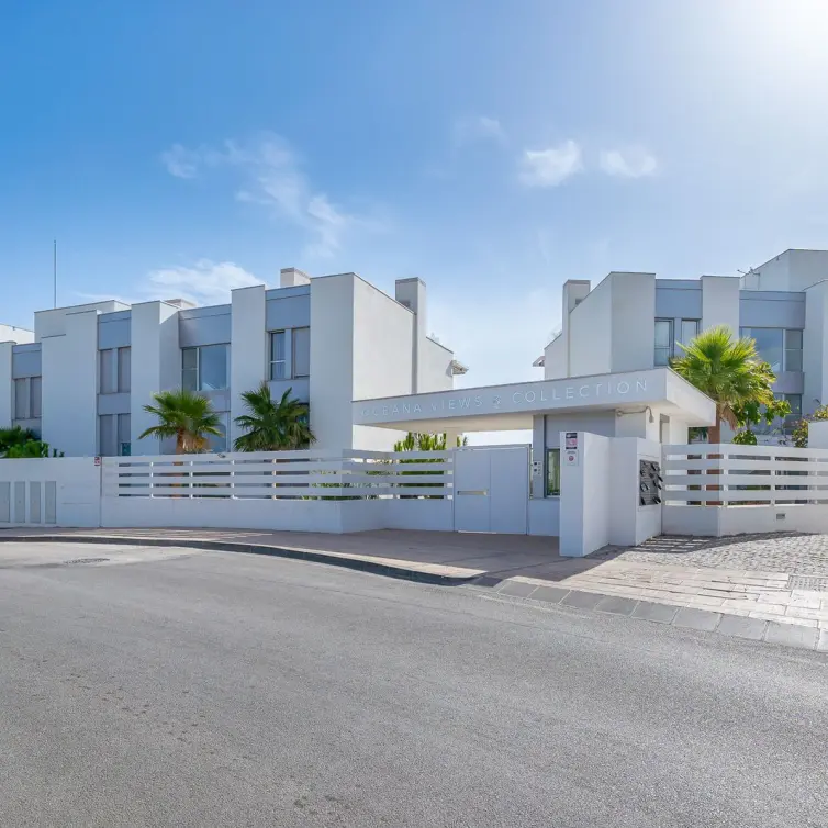 Sale of penthouse in Cancelada