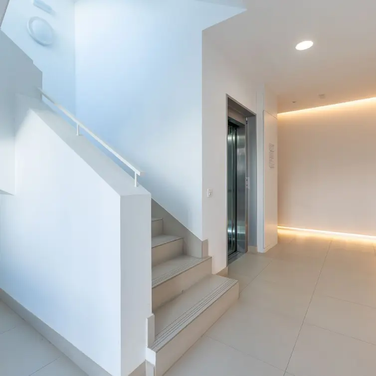 Sale of penthouse in Cancelada