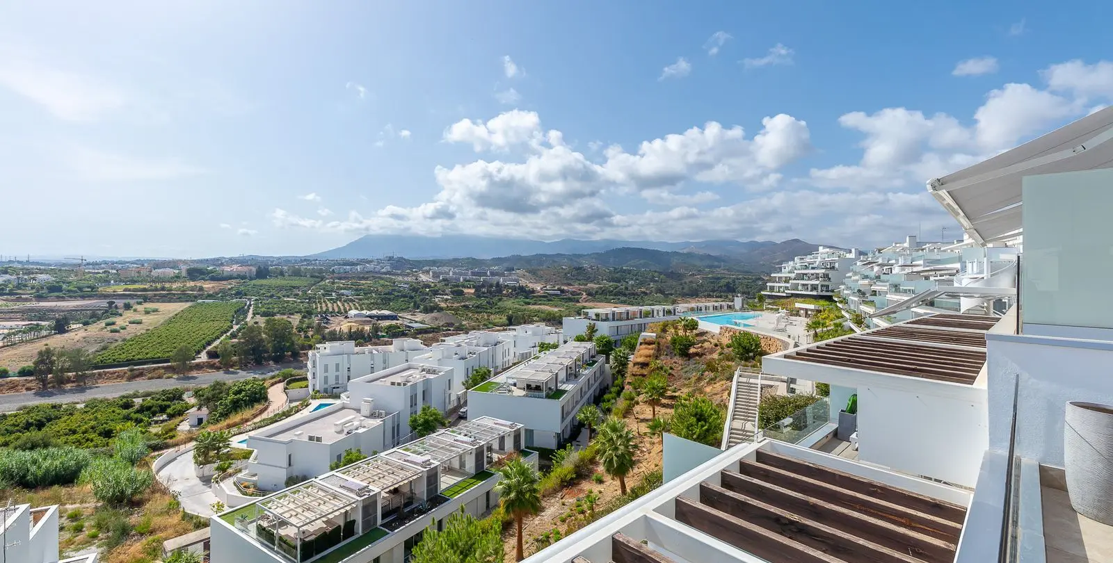 Sale of penthouse in Cancelada 11