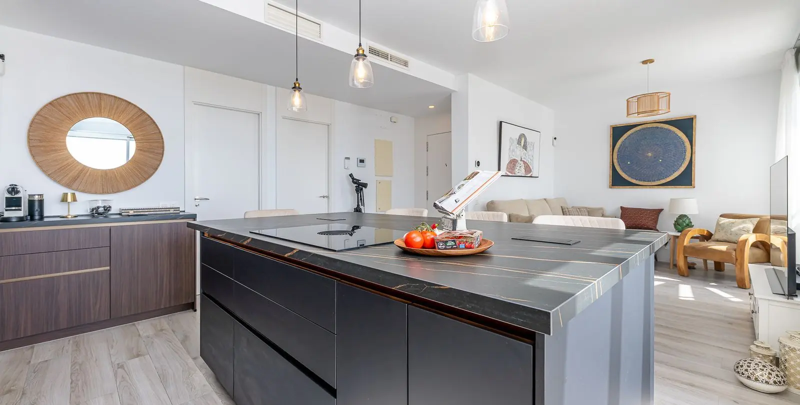Sale of penthouse in Cancelada 13