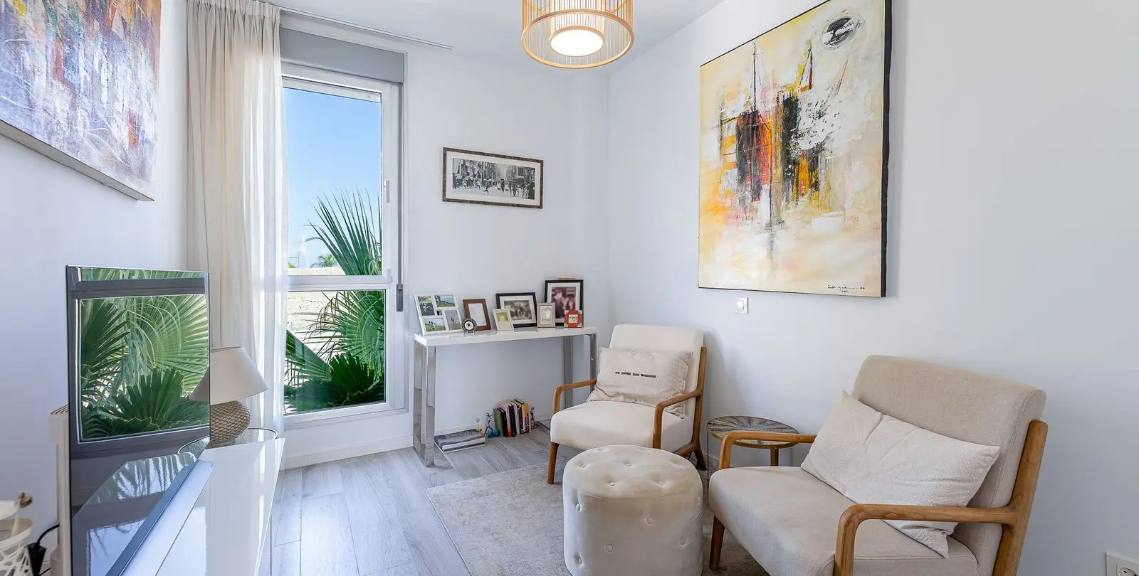 Sale of penthouse in Cancelada 19