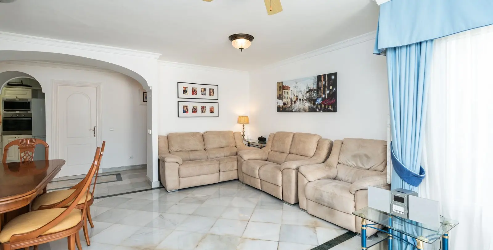 Sale of ground floor apartment in Elviria 21