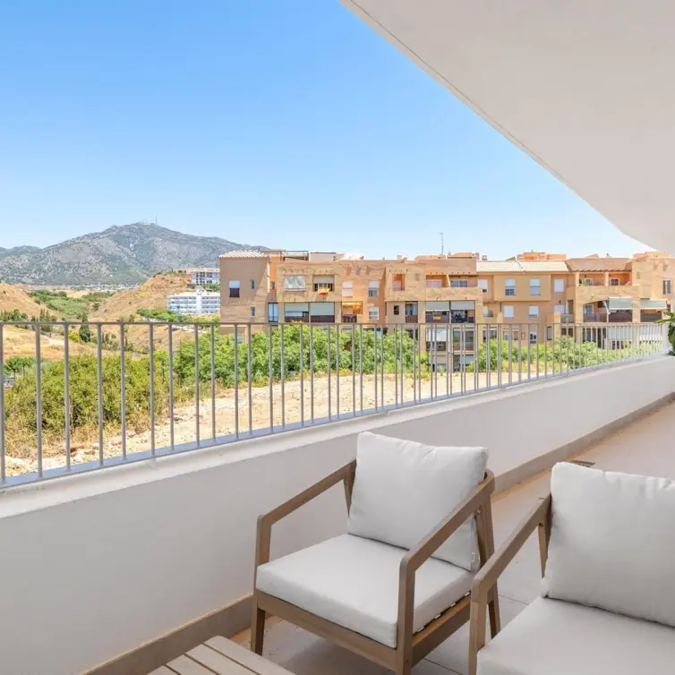 Venta de apartamento en planta baja en Los Pacos