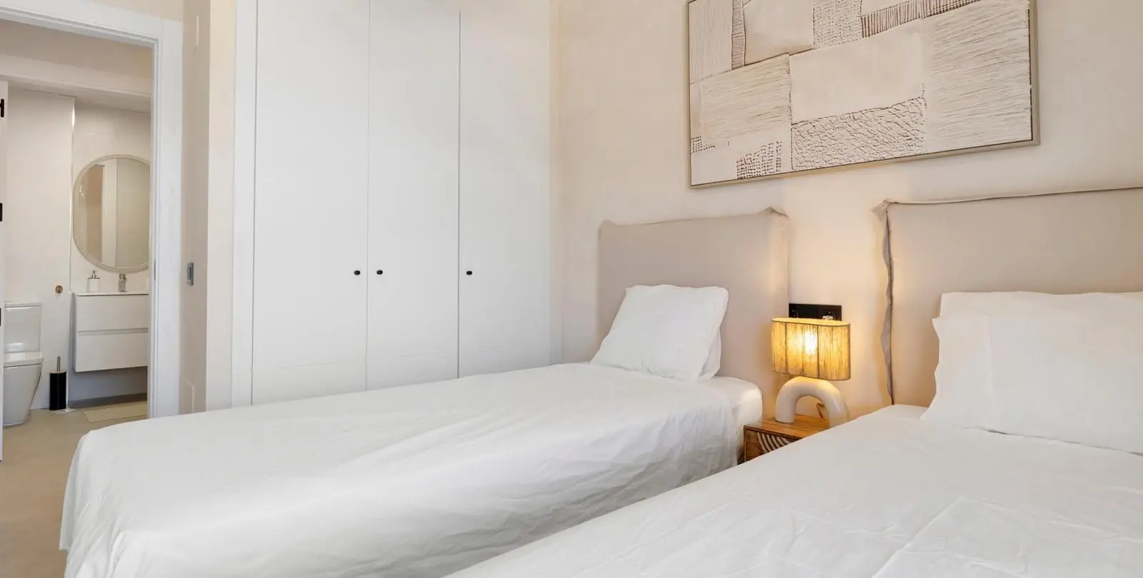 Venta de apartamento en planta baja en Los Pacos 7