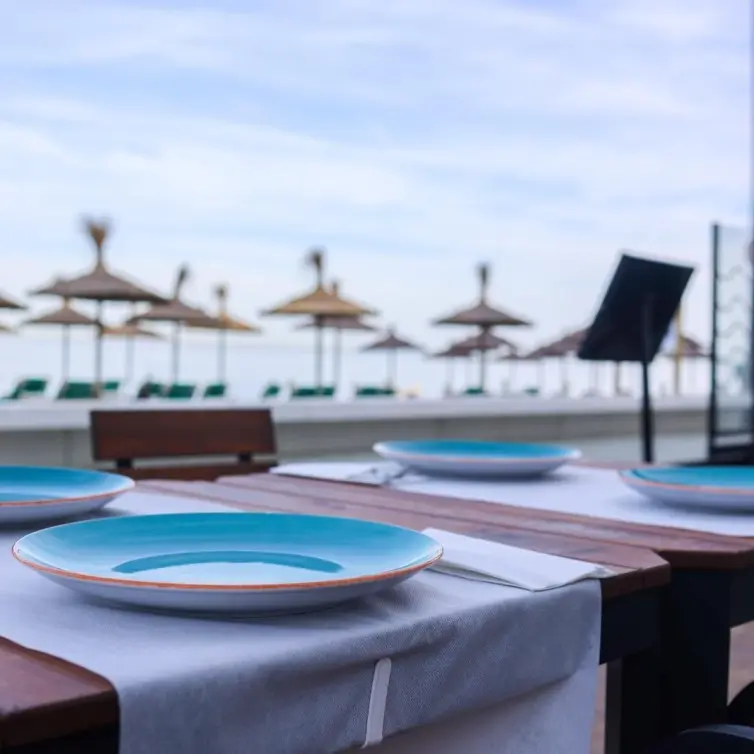 Sale of restaurant in La Duquesa