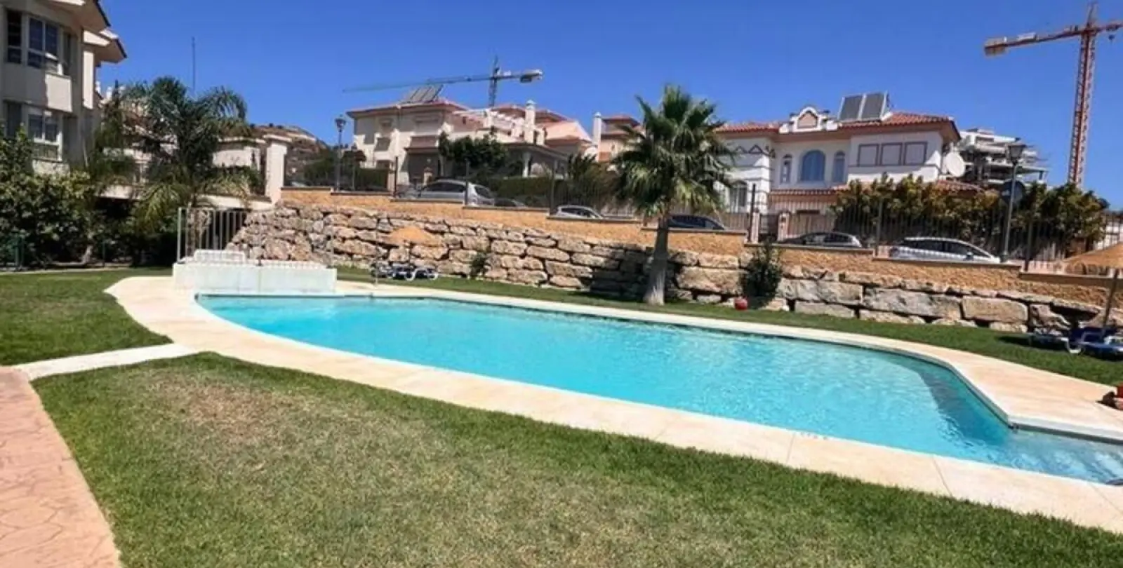 Venta de apartamento en planta media en Riviera del Sol 4