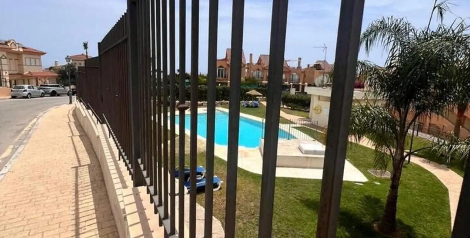 Venta de apartamento en planta media en Riviera del Sol 14