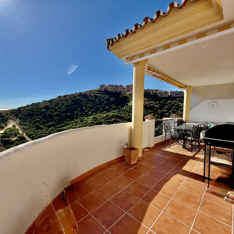 Venta de ático dúplex en Calahonda