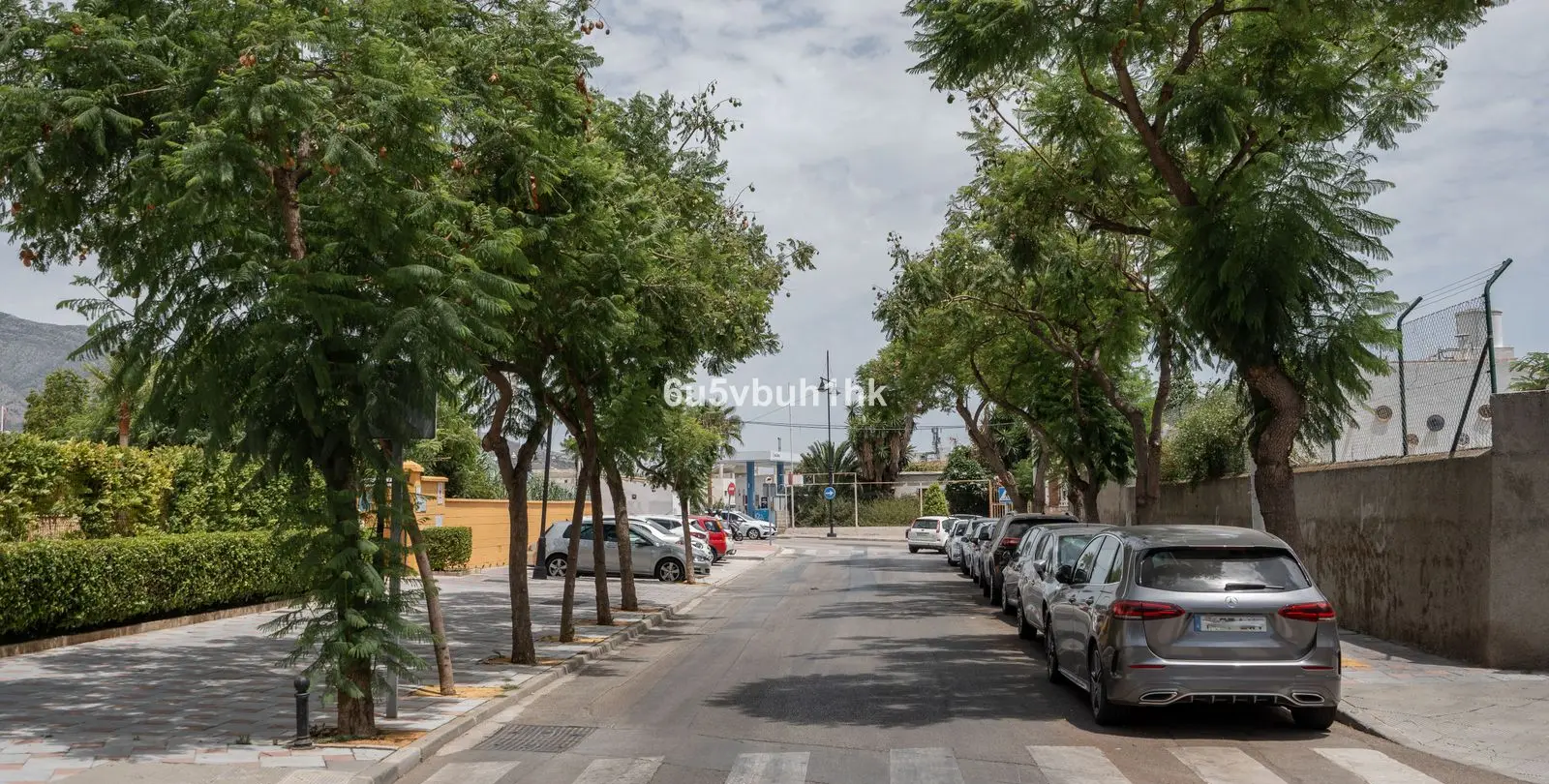Sale of middle floor apartment in Fuengirola 23