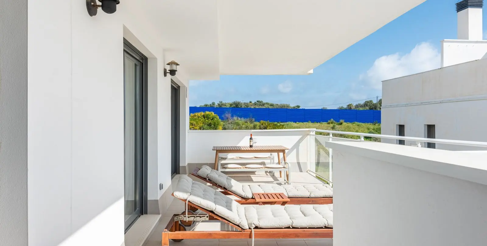 Venta de apartamento en planta media en La Cala de Mijas 3