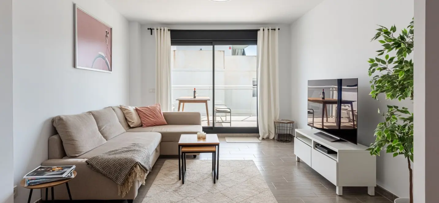 Venta de apartamento en planta media en La Cala de Mijas 4