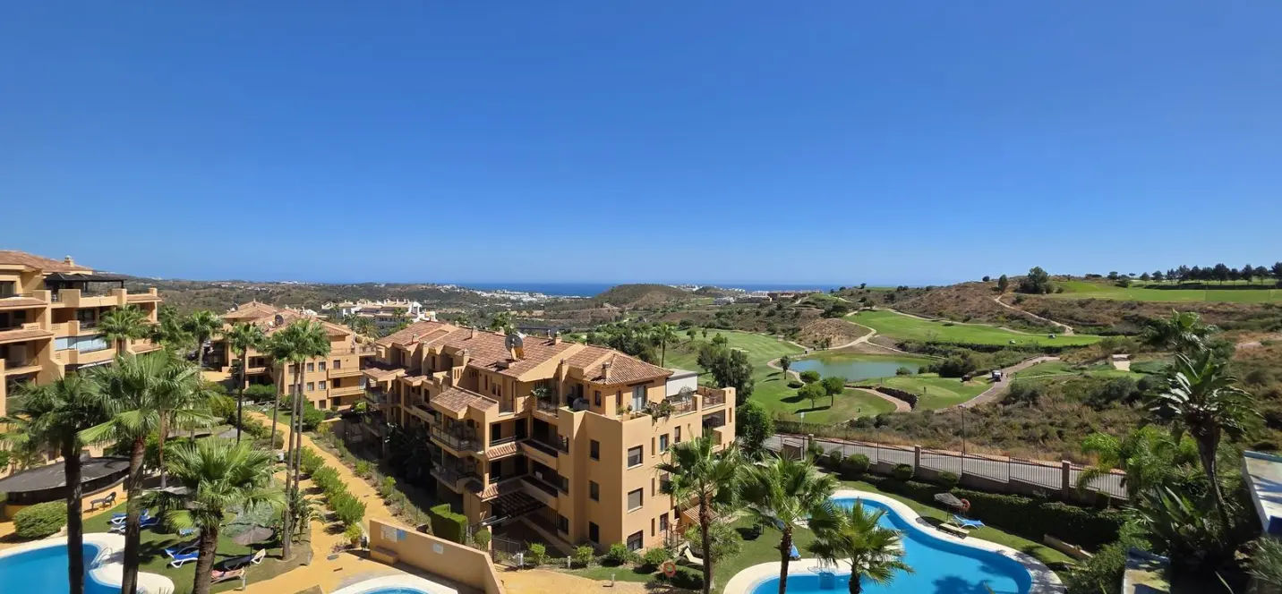 Продажа апартаментов на первом этаже в Calanova Golf 0