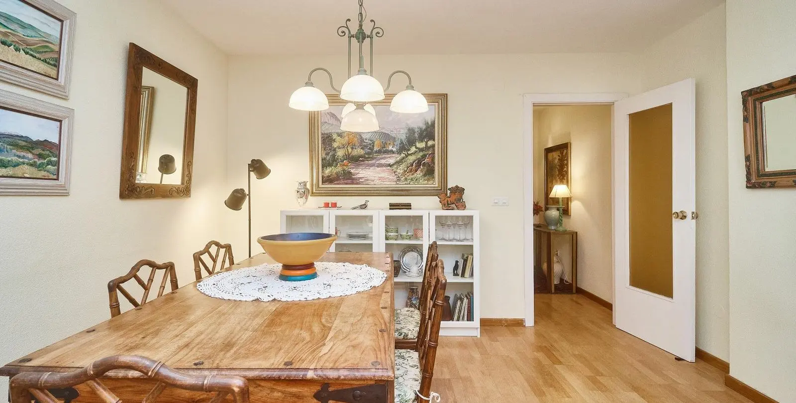 Sale of middle floor apartment in Fuengirola 5