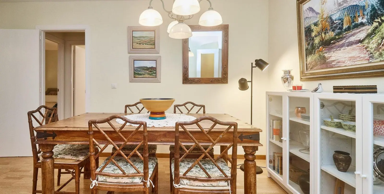 Sale of middle floor apartment in Fuengirola 7