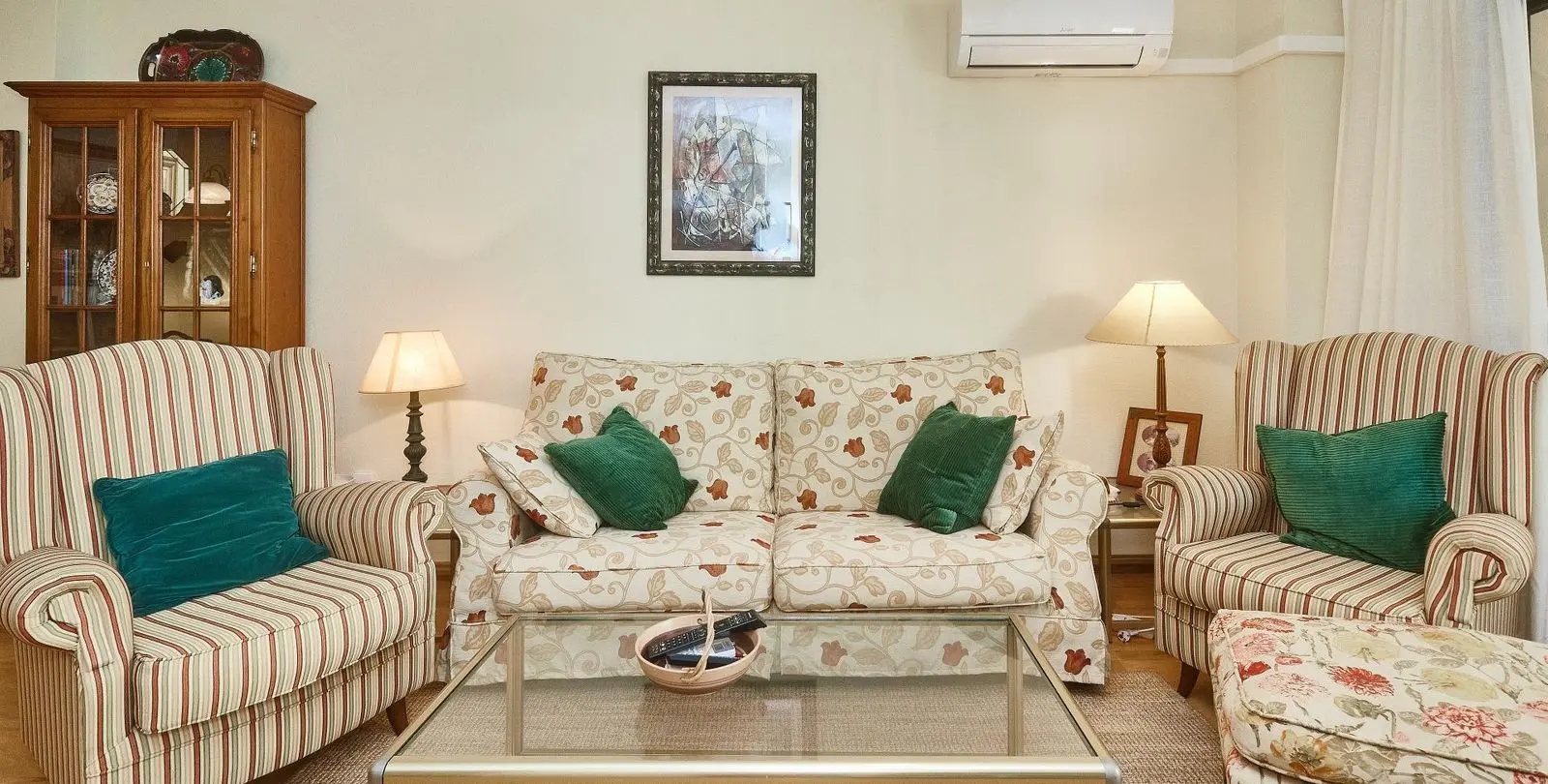 Sale of middle floor apartment in Fuengirola 8