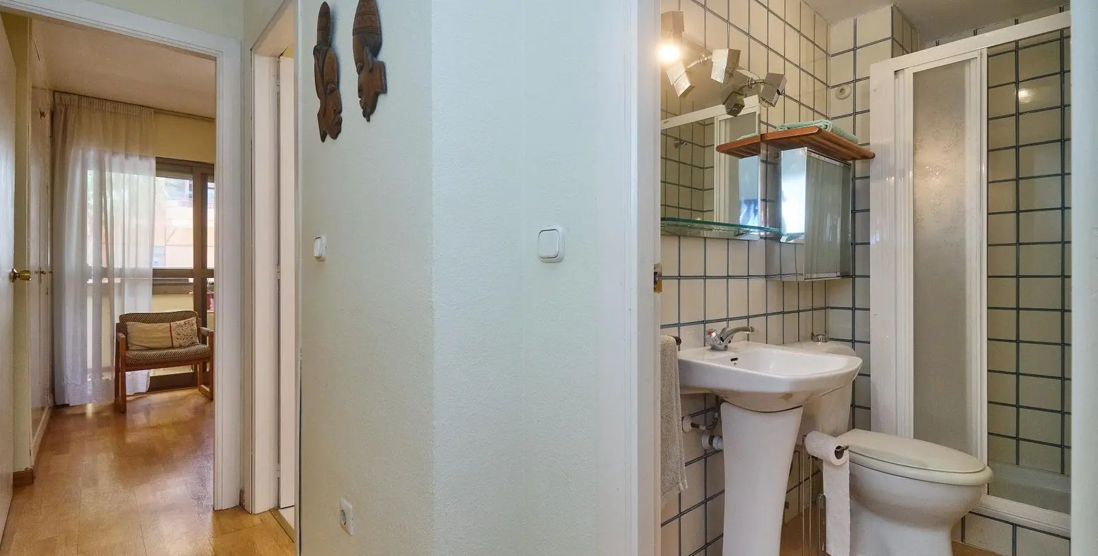 Sale of middle floor apartment in Fuengirola 25