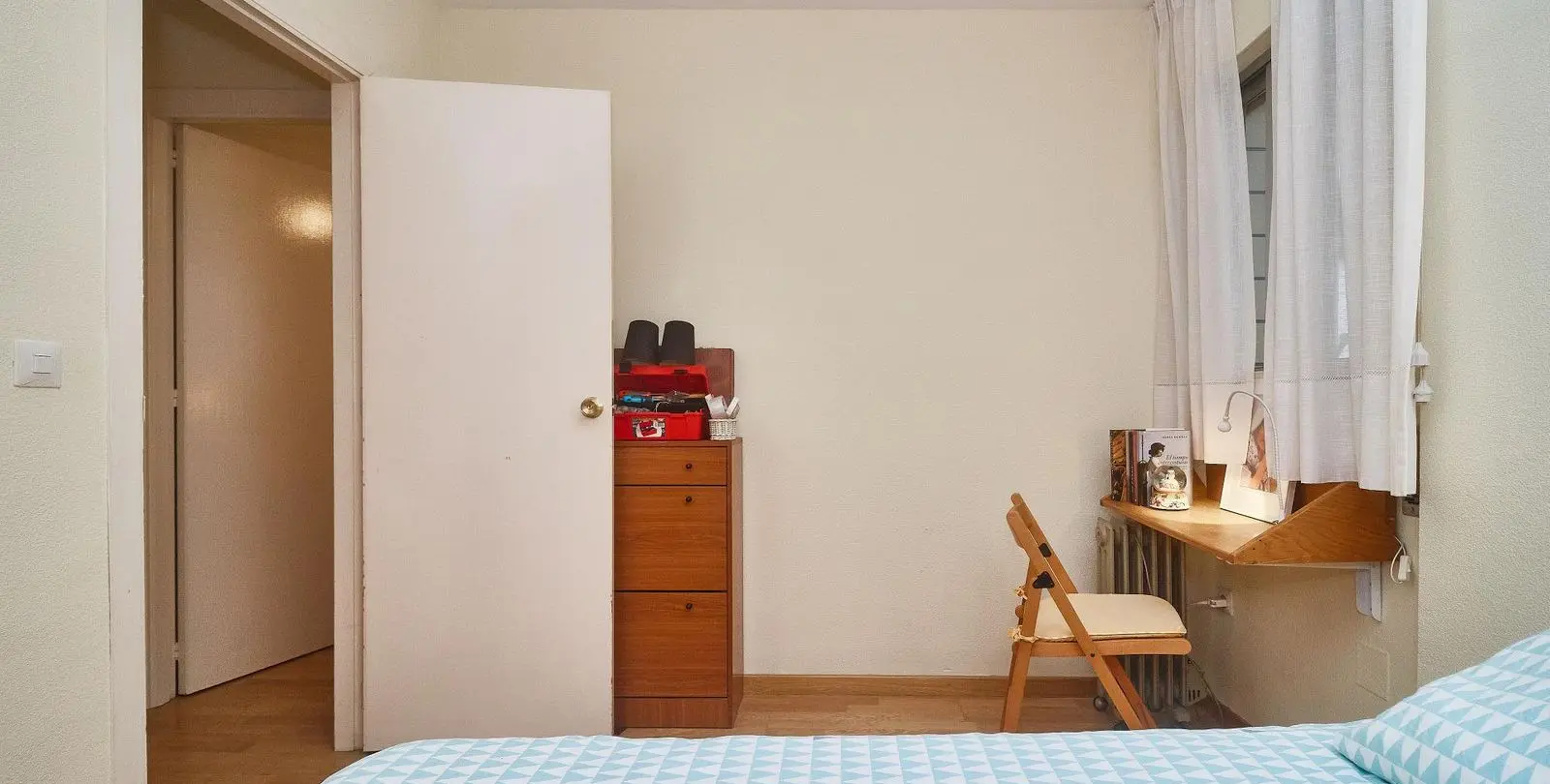 Sale of middle floor apartment in Fuengirola 31