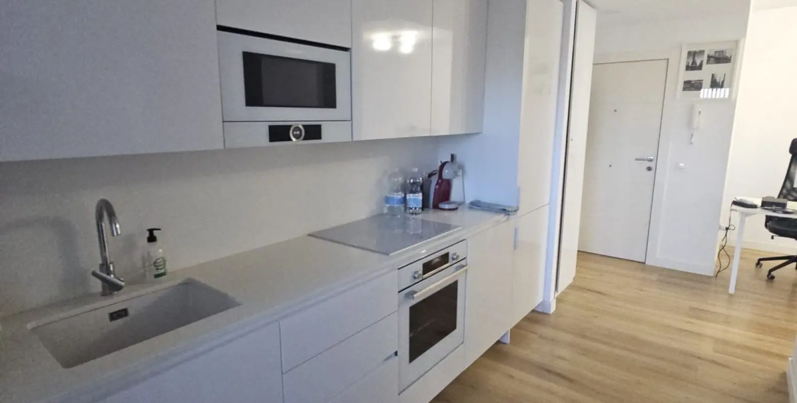 Sale of middle floor apartment in Fuengirola 7