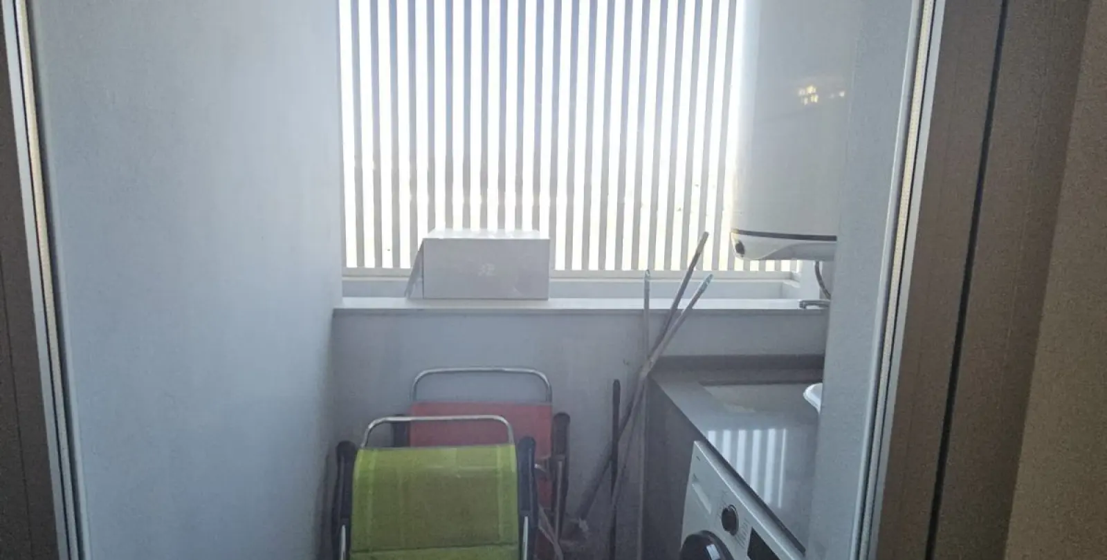 Sale of middle floor apartment in Fuengirola 28
