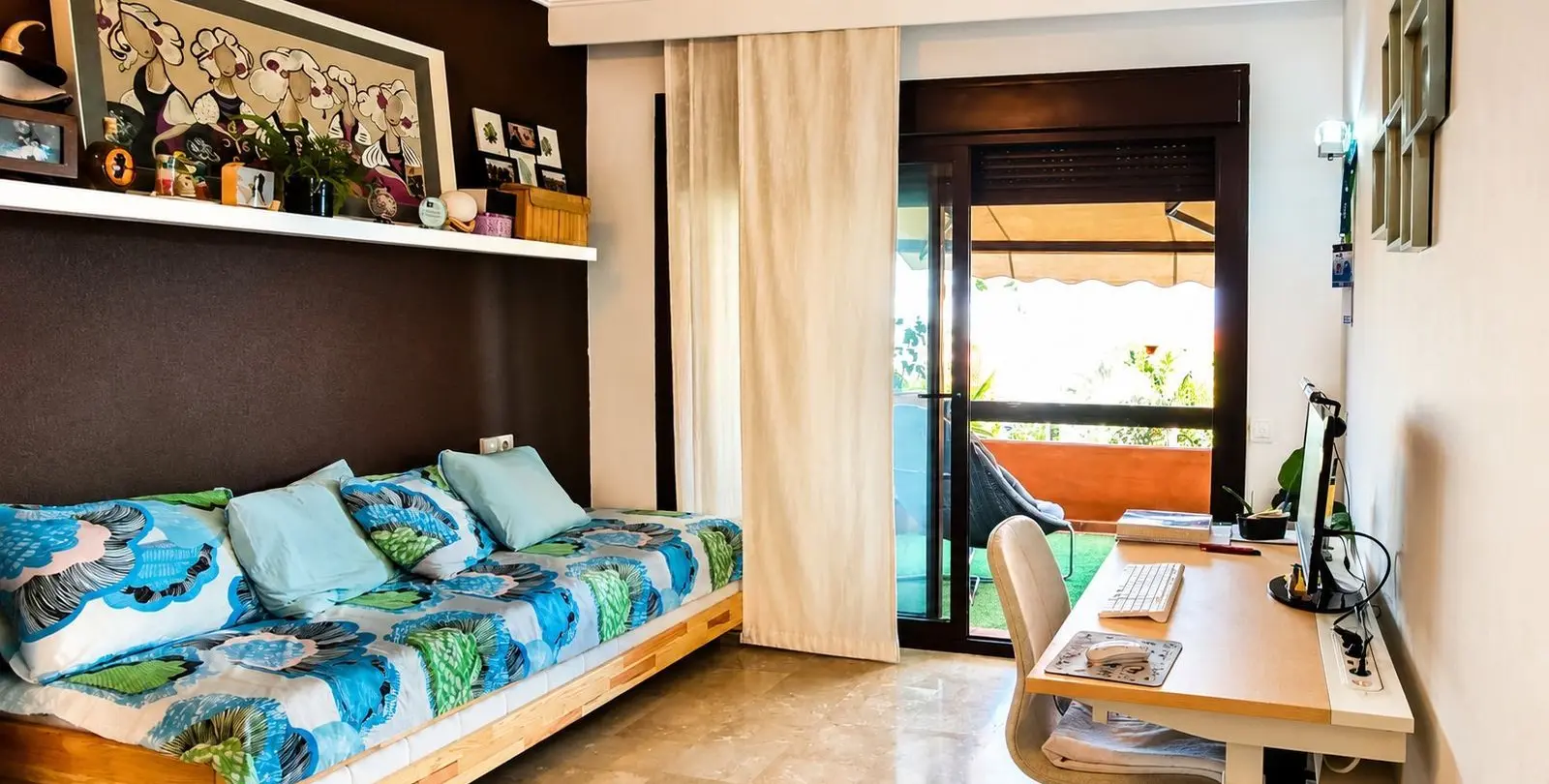 Продажа апартаментов на среднем этаже в Estepona 15