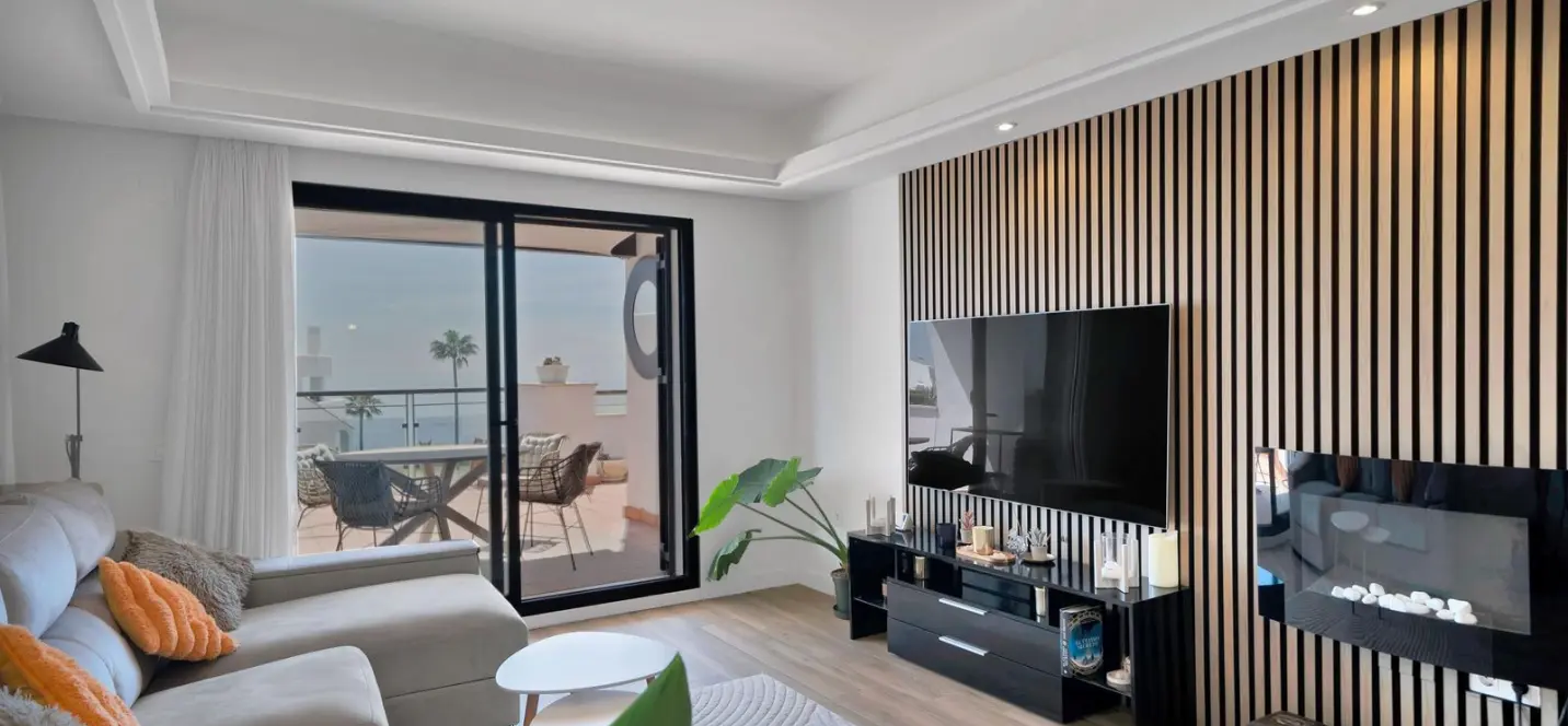 Sale of penthouse in Bahía de Casares 4