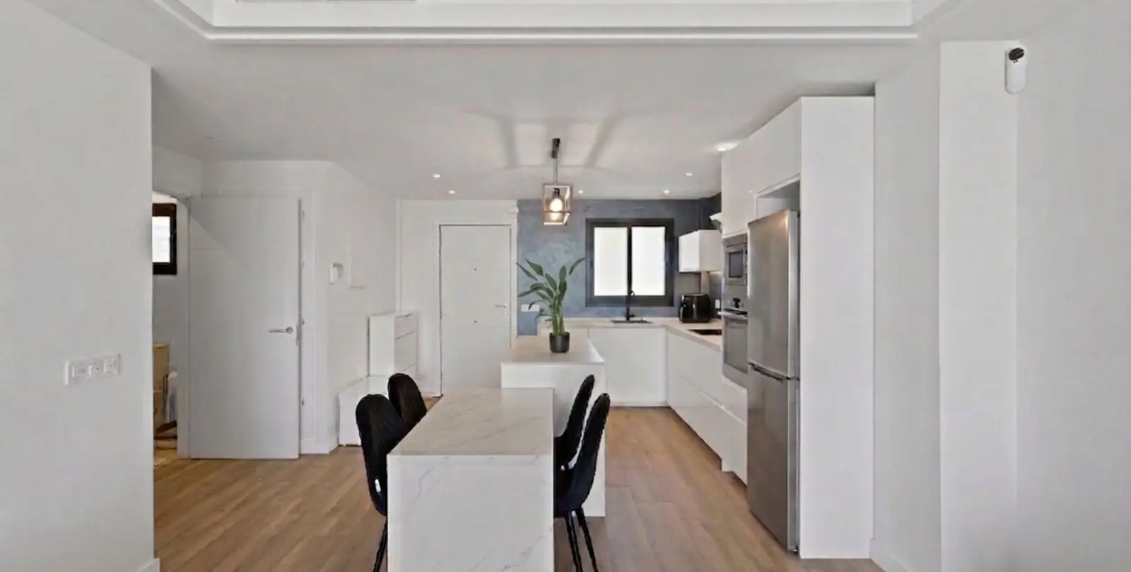 Sale of penthouse in Bahía de Casares 12
