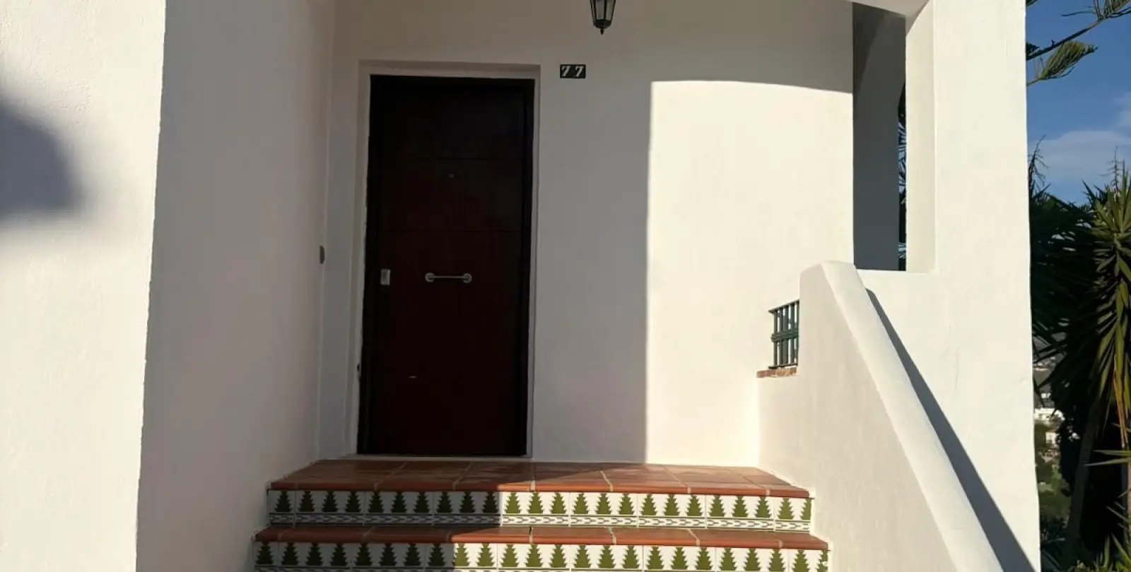 Продажа двухуровневых апартаментов в Mijas Costa 17