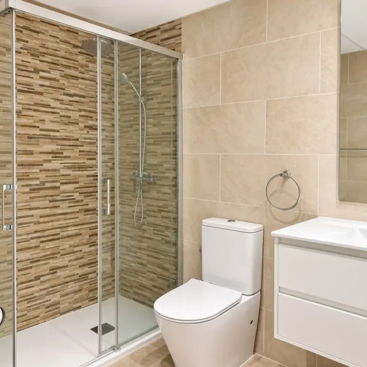 Sale of middle floor apartment in Guadalmina Alta
