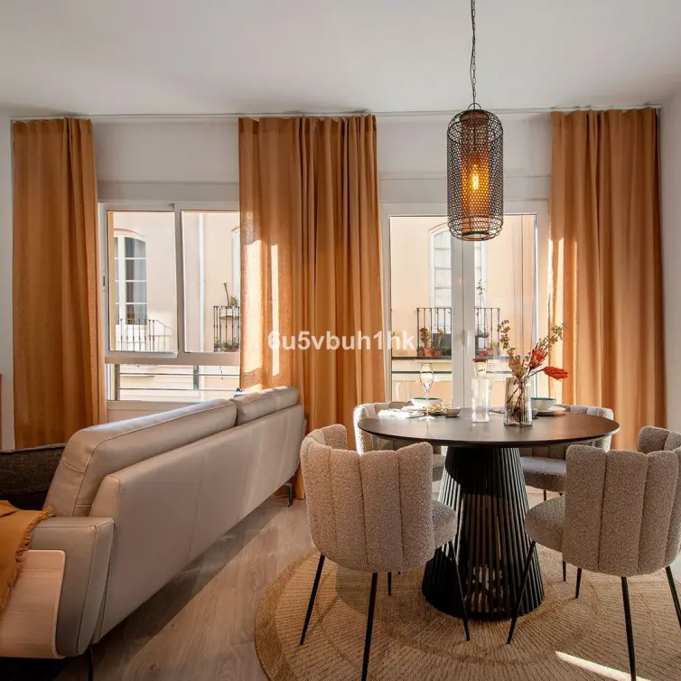 Venta de apartamento en planta media en Málaga