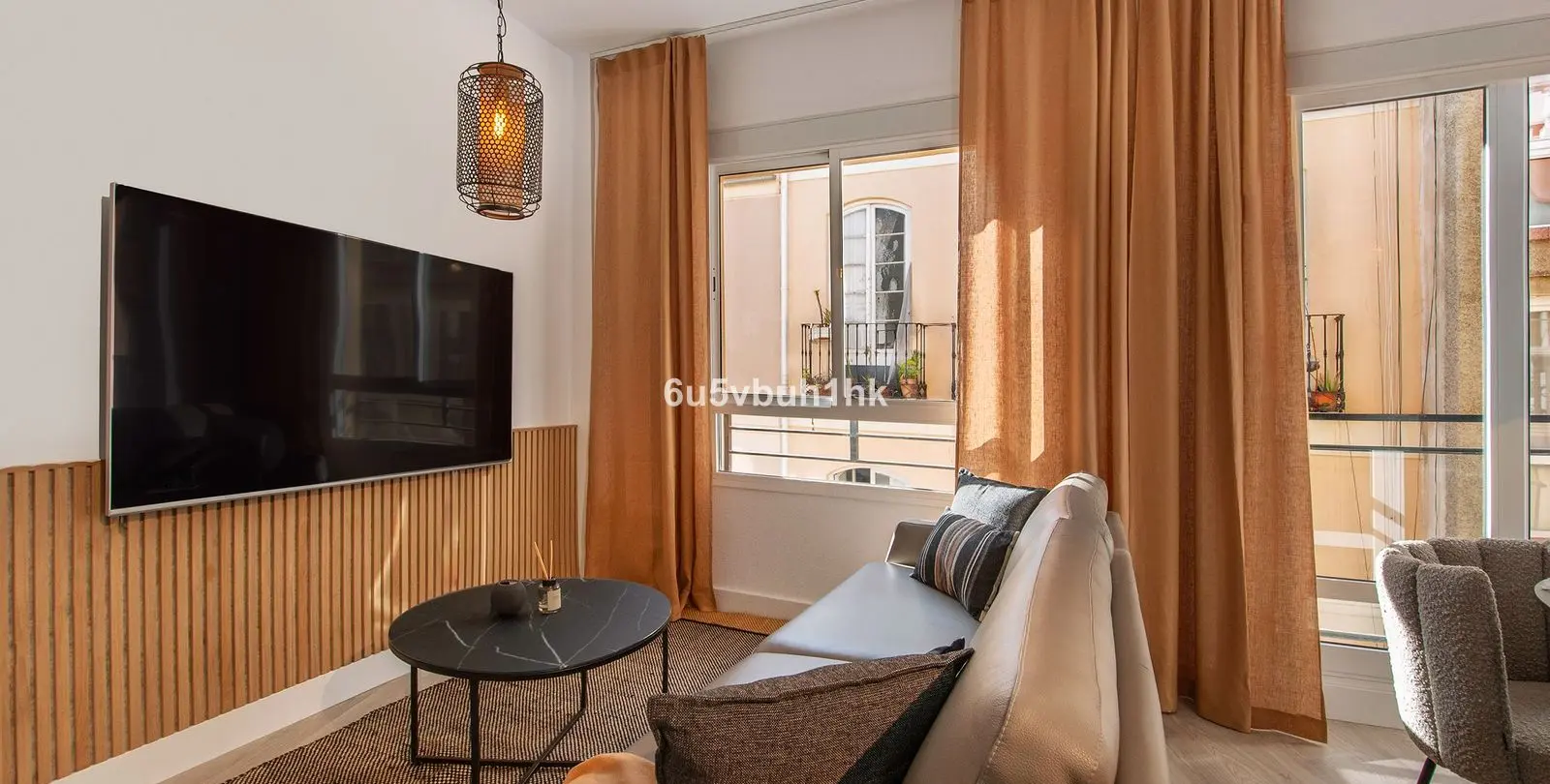 Venta de apartamento en planta media en Málaga 3