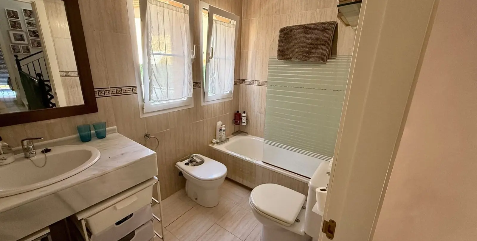 Venta de adosado en Riviera del Sol 11