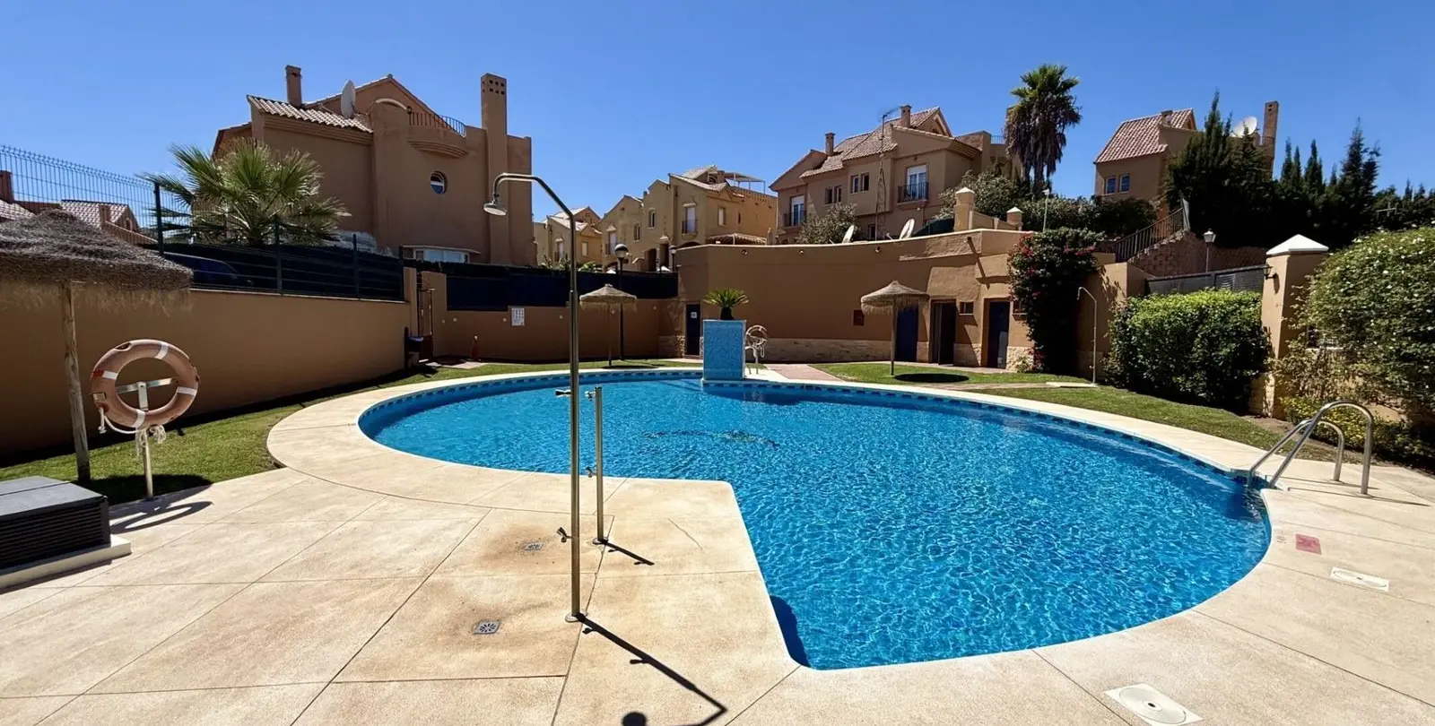 Venta de adosado en Riviera del Sol 15