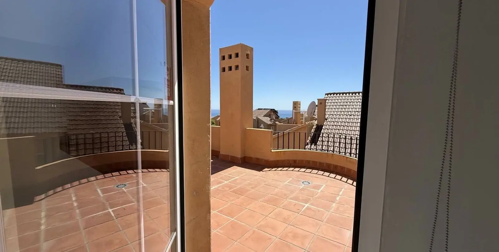 Venta de adosado en Riviera del Sol 19