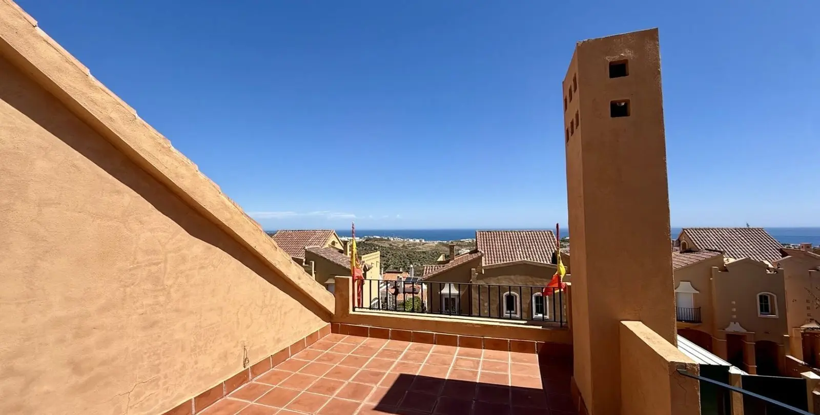 Venta de adosado en Riviera del Sol 20