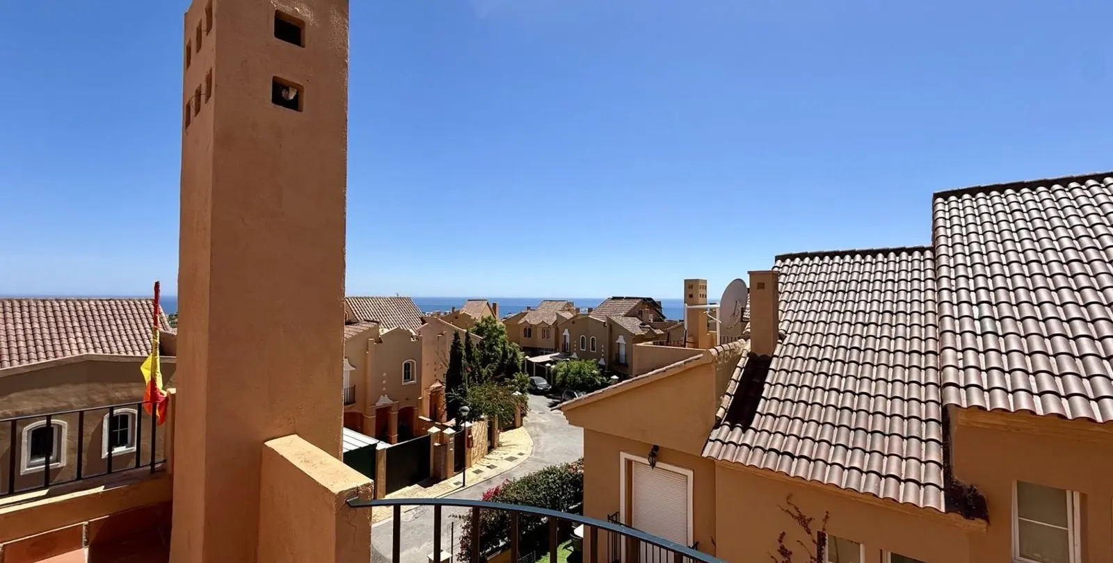 Venta de adosado en Riviera del Sol 21