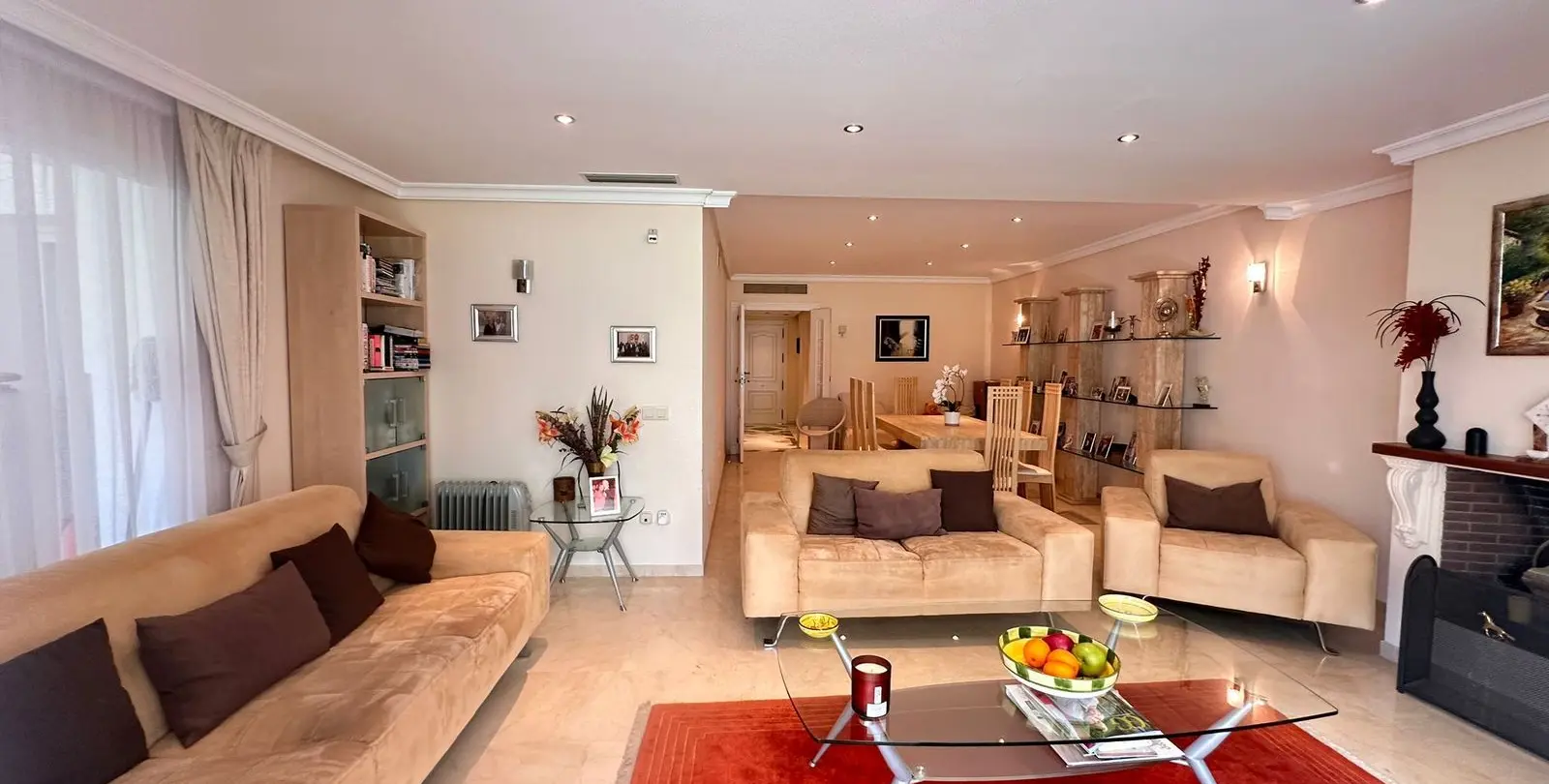 Venta de apartamento en planta baja en Estepona 10