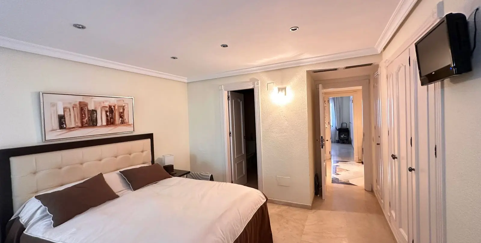 Venta de apartamento en planta baja en Estepona 21