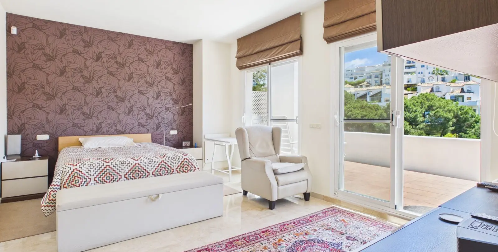 Venta de ático dúplex en Benahavís 9