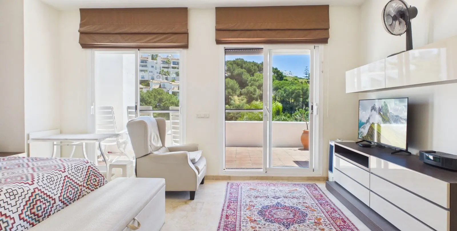 Venta de ático dúplex en Benahavís 10