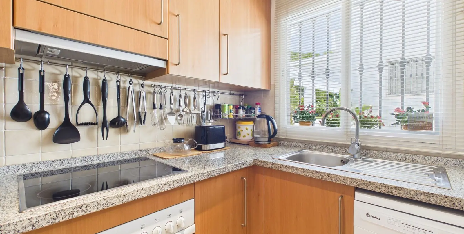 Venta de ático dúplex en Benahavís 18