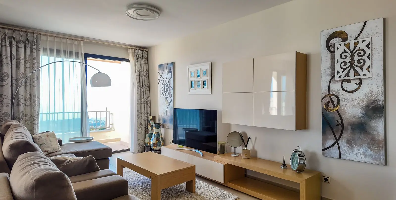 Продажа апартаментов на среднем этаже в Altos de los Monteros 5