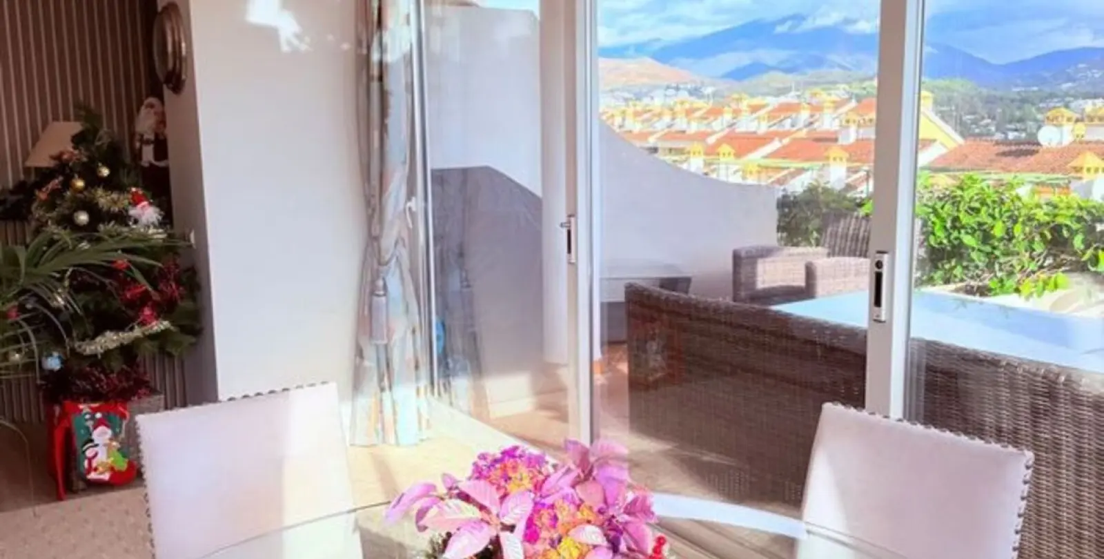 Venta de apartamento en planta media en Marbella 4