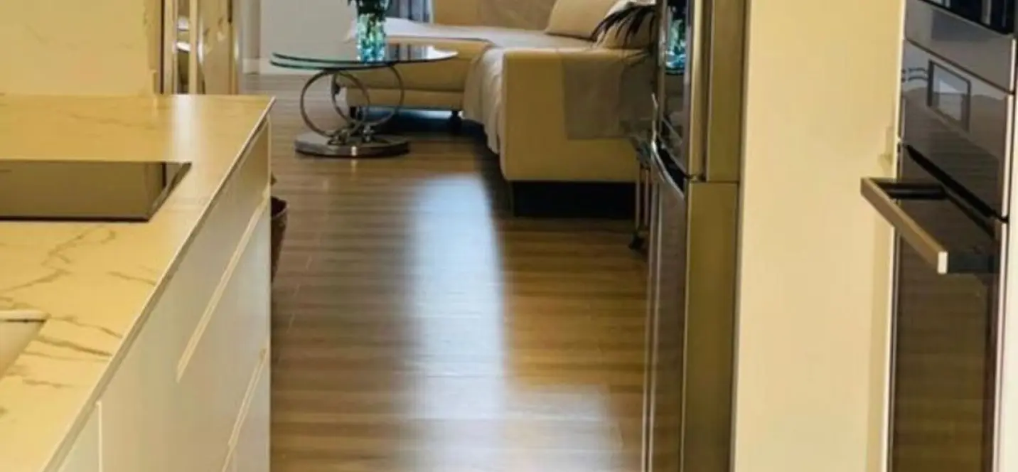 Venta de apartamento en planta media en Marbella 4