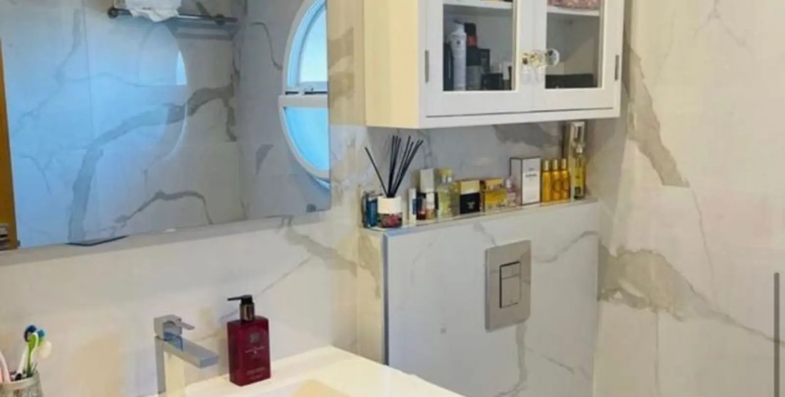 Venta de apartamento en planta media en Marbella 7