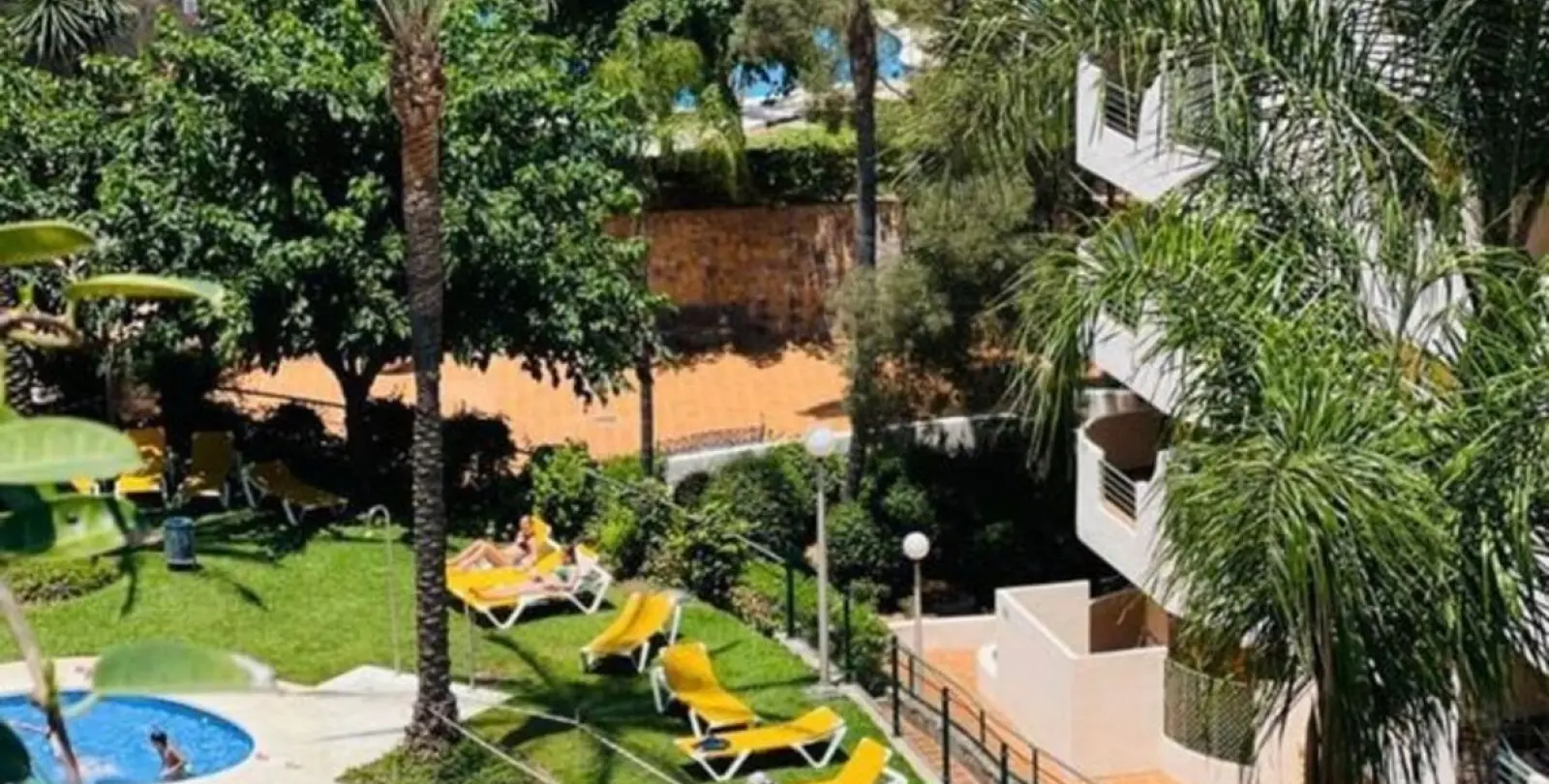 Venta de apartamento en planta media en Marbella 28